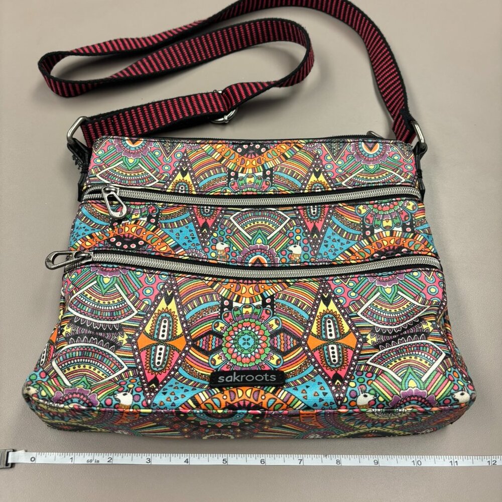 Sakroots Crossbody 3 Zippers Artists Circle Pink Black Strap waxed canvas